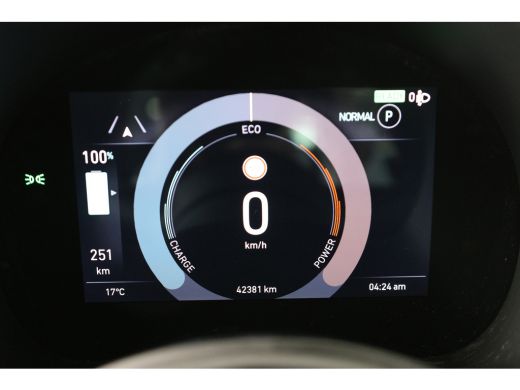 Fiat 500e Urban 42 kWh | Climate Control | Cruise Control | Keyless | Apple Carplay / Android Auto ActivLease financial lease