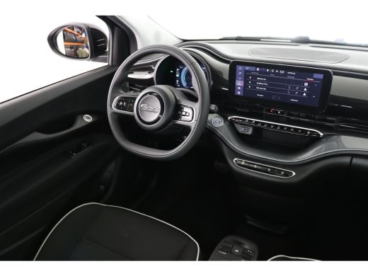 Fiat 500e Urban 42 kWh | Climate Control | Cruise Control | Keyless | Apple Carplay / Android Auto ActivLease financial lease