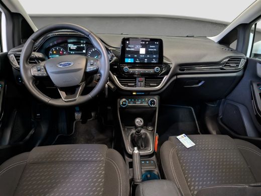 Ford Fiesta 1.0 EcoBoost Titanium | Lage KM! | NL-Auto | Cruise Control | Airco | Bluetooth | | Bluetooth tel... ActivLease financial lease