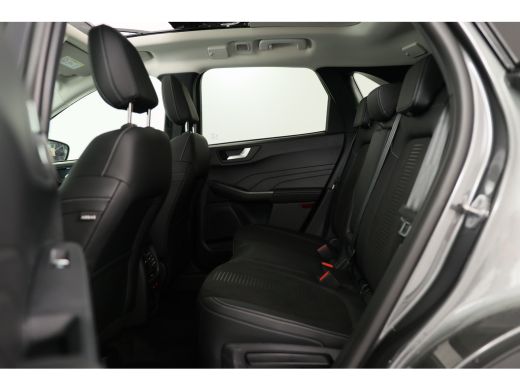 Ford Kuga Plug-In Hybrid Active X ActivLease financial lease