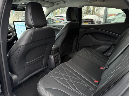 Ford Mustang Mach-E Mach-E Aut. 75kWh | Leder | Navi | B&O Sound | 360 Camera | ActivLease financial lease