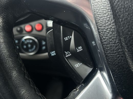 Ford Transit Connect 1.5 EcoBlue 100 PK E6 / AUTOMAAT / L2H1 / 1e EIG. / ACHTERKLEP / CAMERA / AFN TREKHAAK / AIRCO / ... ActivLease financial lease