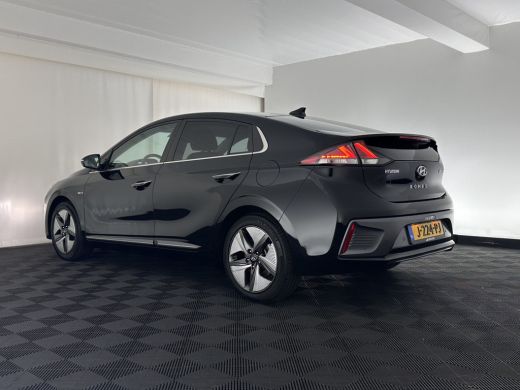 Hyundai IONIQ Premium EV 38 kWh {SOH-97%} (INCL.BTW) Aut *HEATPUMP | PANO | LEATHER | FULL-LED | ADAPTIVE-CRUIS... ActivLease financial lease