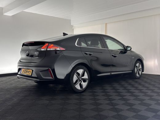 Hyundai IONIQ Premium EV 38 kWh {SOH-97%} (INCL.BTW) Aut *HEATPUMP | PANO | LEATHER | FULL-LED | ADAPTIVE-CRUIS... ActivLease financial lease