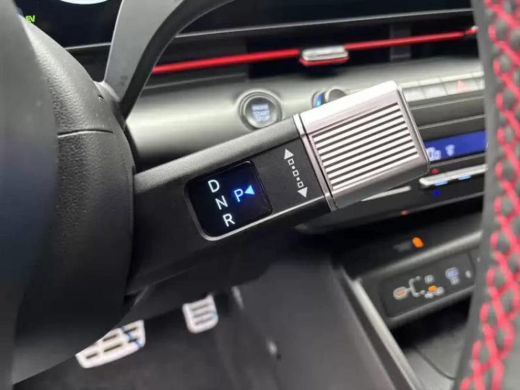 Hyundai Kona 1.6 GDI HEV N Line | Rijklaarprijs! | Speciale Korting | Elektrisch verstelbare stoelen | Alcanta... ActivLease financial lease