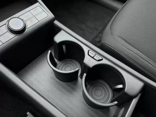 Hyundai Kona Long Range Pure Edition 64.8 kWh | Rijklaarprijs! | Speciale Korting | Adaptief Cruise Control | ... ActivLease financial lease