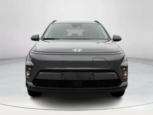 Hyundai Kona Long Range Pure Edition 64.8 kWh | Rijklaarprijs! | Speciale Korting | Adaptief Cruise Control | ... ActivLease financial lease