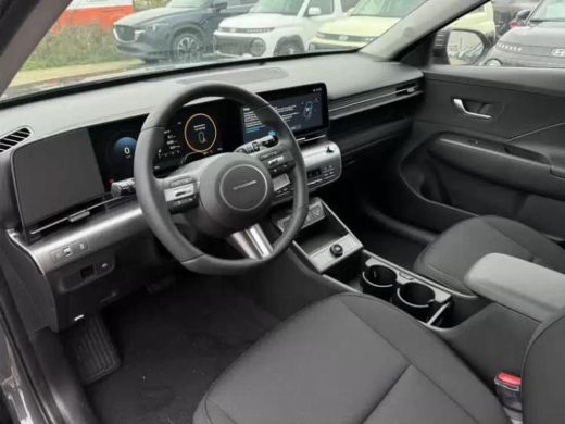 Hyundai Kona Long Range Pure Edition 64.8 kWh | Rijklaarprijs! | Speciale Korting | Adaptief Cruise Control | ... ActivLease financial lease