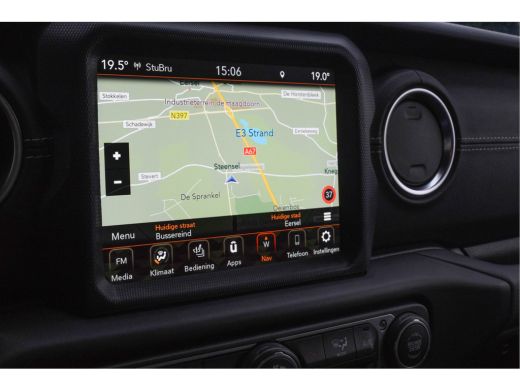 Jeep Wrangler Unlimited 4xe 380 Sahara / Virtual Cockpit/ Adaptive Cruise Control/ Trekhaak/ ActivLease financial lease