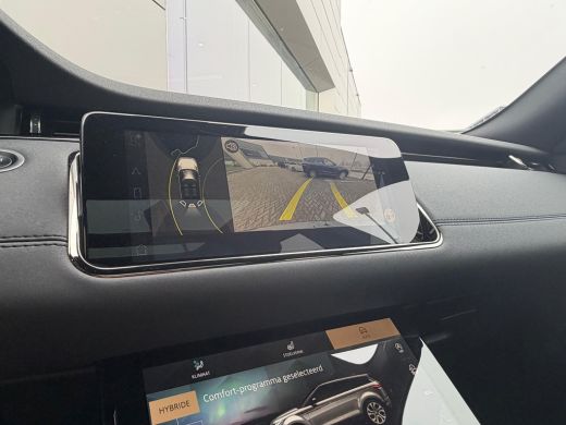 Land Rover Range Rover Evoque P300e AWD Dynamic SE | Black Pack | 20 Inch | Cold Climate | Pano | Meridian | ActivLease financial lease