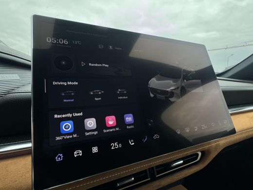 Mazda 6 Takumi Plus 68.8 Kwh | Stoelverwarming/verkoeling | Stuurverwarming | Panoramadak | Adaptive crui... ActivLease financial lease