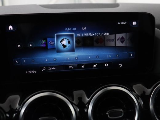 Mercedes-Benz B-Klasse 180 Business Solution | Panoramadak | Stoelverwarming | Carplay | Camera | Half leder | Navigatie... ActivLease financial lease