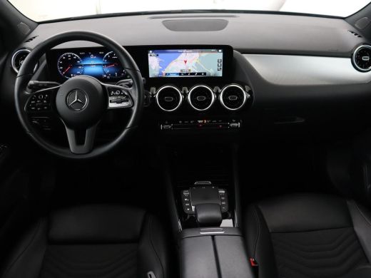 Mercedes-Benz B-Klasse 180 Business Solution | Panoramadak | Stoelverwarming | Carplay | Camera | Half leder | Navigatie... ActivLease financial lease