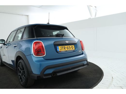 Mini One 1.5 One Business Edition 5 Deurs, navigatie, Climate, ActivLease financial lease