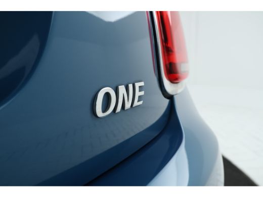 Mini One 1.5 One Business Edition 5 Deurs, navigatie, Climate, ActivLease financial lease