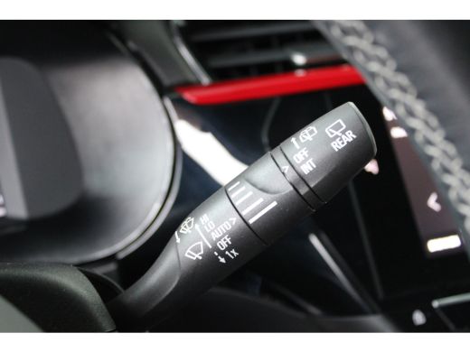 Opel Corsa 1.2 GS Line | Sportstoelen | Apple Carplay | 16 icnh lichtmetalen velgen | Cruise control | ActivLease financial lease