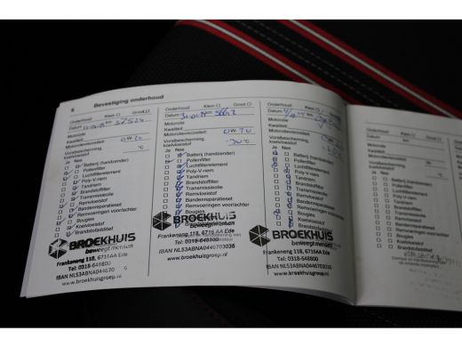 Opel Corsa 1.2 GS Line | Sportstoelen | Apple Carplay | 16 icnh lichtmetalen velgen | Cruise control | ActivLease financial lease