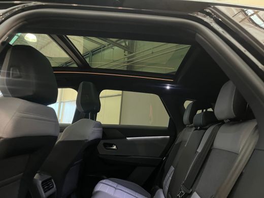 Opel Grandland Business Edition 73 kWh Climate | Panoramadak | Focal | Elek. Achterklep | Apple Carplay/Android ... ActivLease financial lease