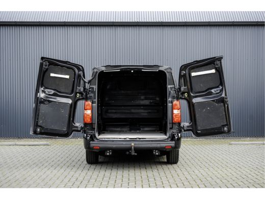 Opel Vivaro 2.0 Diesel 145PK L3H1 | Camera | Automaat | Led | Carplay | Trekhaak | schuifdeur R+L | Cruise | ... ActivLease financial lease