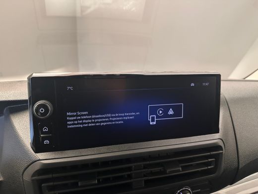Opel Vivaro-e L2 75 kWh Camera | Parkeersensoren V+A | Apple Carplay/Android Auto | | 11 kW lader | Apple Carpl... ActivLease financial lease