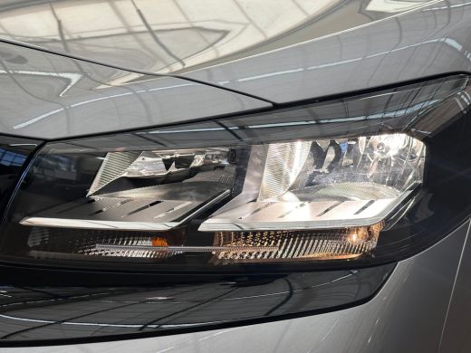 Opel Vivaro-e L2 75 kWh Camera | Parkeersensoren V+A | Apple Carplay/Android Auto | | 11 kW lader | Apple Carpl... ActivLease financial lease