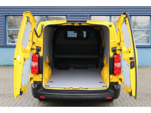 Opel Vivaro-e L3 75 kWh 0% RENTE | BETIMMERING LAADRUIMTE | 8 JAAR GARANTIE | CAMERA | DRAADLOOS CARPLAY ActivLease financial lease