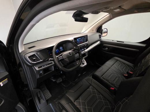 Opel Vivaro-e L3 75 kWh STX Lederen interieur | Spoiler | 18INCH | Special Edition | Full Option | LED | ActivLease financial lease