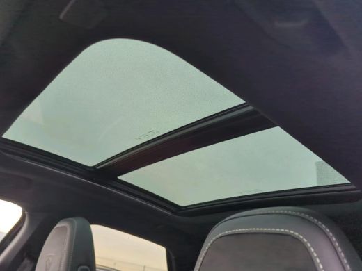 Peugeot 3008 1.2 Hybrid 136 GT |Automaat | Navigatie | Camera | Panorama/schuifdak | Trekhaak | Stoelverwarming | ActivLease financial lease