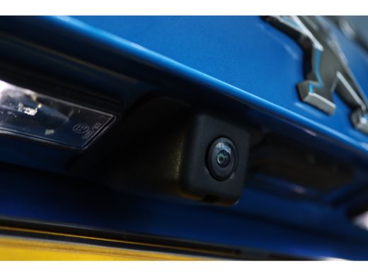 Peugeot e-2008 EV GT 50 kWh | Cruise Control | Camera | Navi | Keyless | Carplay | 18 Inch | Climate ActivLease financial lease