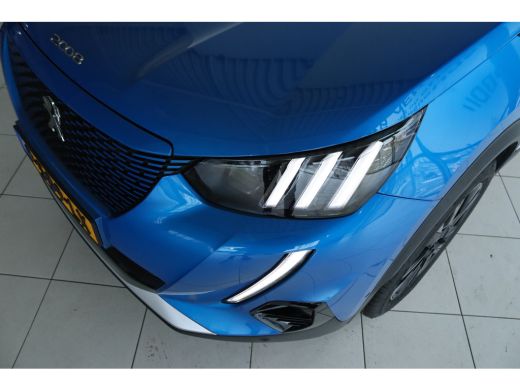 Peugeot e-2008 EV GT 50 kWh | Cruise Control | Camera | Navi | Keyless | Carplay | 18 Inch | Climate ActivLease financial lease