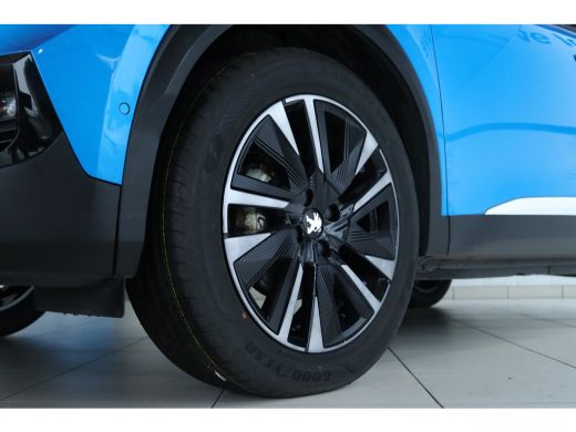 Peugeot e-2008 EV GT 50 kWh | Cruise Control | Camera | Navi | Keyless | Carplay | 18 Inch | Climate ActivLease financial lease