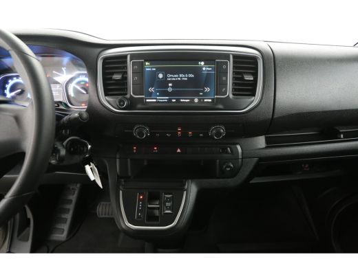 Peugeot e-Expert L3H1 | SOH 100% | Snelladen | Nieuw | Airco | Cruise | 3-Zits | Camera | Carplay | Parkeersens. ActivLease financial lease