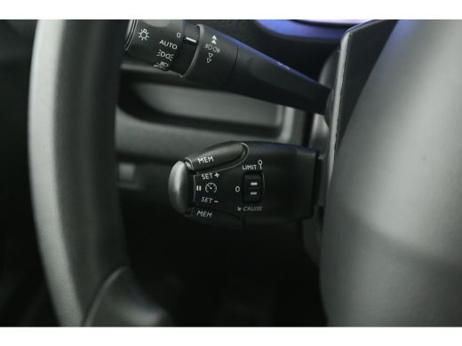 Peugeot e-Expert L3H1 | SOH 100% | Snelladen | Nieuw | Airco | Cruise | 3-Zits | Camera | Carplay | Parkeersens. ActivLease financial lease