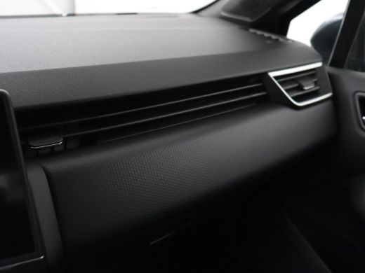 Renault Clio 1.0 TCe Intens | Stoelverwarming | Camera | Carplay | Half leder | Climate control | Full LED | P... ActivLease financial lease