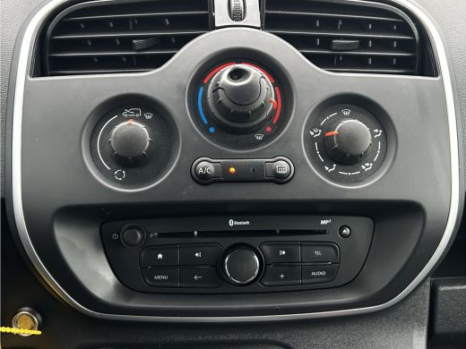 Renault Kangoo 1.5 Blue dCi 80 / ZEER NETJES / 1e EIG. / 61.749 KM !! / NAV / AIRCO / CRUISE / NAVI / BLUETOOTH ... ActivLease financial lease