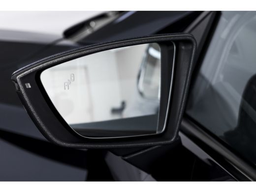 Seat Arona 1.0 TSI 95 PK Style | Cruise | Stoelverw. | App. Connect | ECC | Trekhaak | LM 16" | ActivLease financial lease