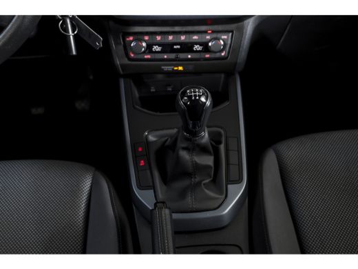 Seat Arona 1.0 TSI 95 PK Style | Cruise | Stoelverw. | App. Connect | ECC | Trekhaak | LM 16" | ActivLease financial lease