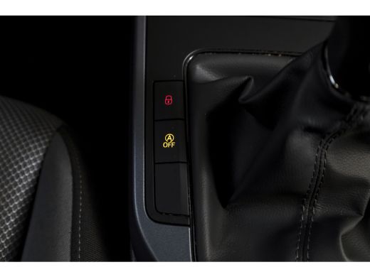 Seat Arona 1.0 TSI 95 PK Style | Cruise | Stoelverw. | App. Connect | ECC | Trekhaak | LM 16" | ActivLease financial lease