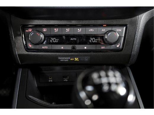 Seat Arona 1.0 TSI 95 PK Style | Cruise | Stoelverw. | App. Connect | ECC | Trekhaak | LM 16" | ActivLease financial lease