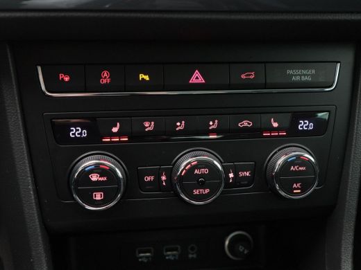 Seat Ateca 1.5 TSi 150 Pk Automaat Style | Trekhaak | Elektrische Achterklep | Navigatiesysteem | CarPlay | ... ActivLease financial lease