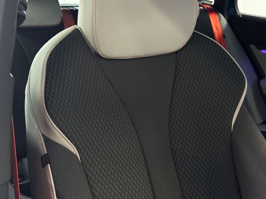 Skoda Elroq 85 286pk Business Edition Top Area View met 360 graden camera | Predictive adaptive cruise contro... ActivLease financial lease