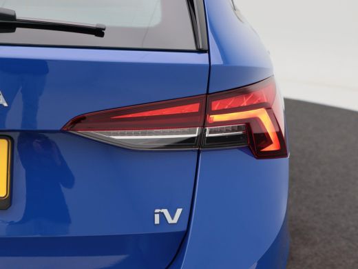 Skoda Octavia Combi 1.4 TSi iV 204 Pk PHEV Business Edition | Cruise Control | Climate Control | Parkeersensore... ActivLease financial lease