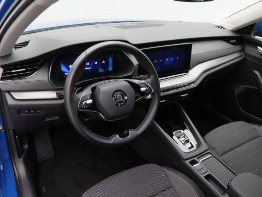 Skoda Octavia Combi 1.4 TSi iV 204 Pk PHEV Business Edition | Cruise Control | Climate Control | Parkeersensore... ActivLease financial lease