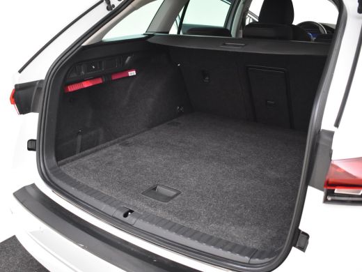 Skoda Octavia Combi 1.5 e-TSI Clever 150pk DSG/AUTO | Camera achter | Adaptief cruise control | Navigatie | Stu... ActivLease financial lease