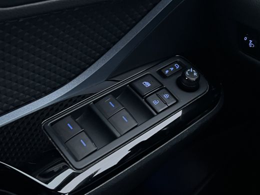 Toyota C-HR 2.0 Hybrid Dynamic | Carplay | LED | Camera | ACC ActivLease financial lease