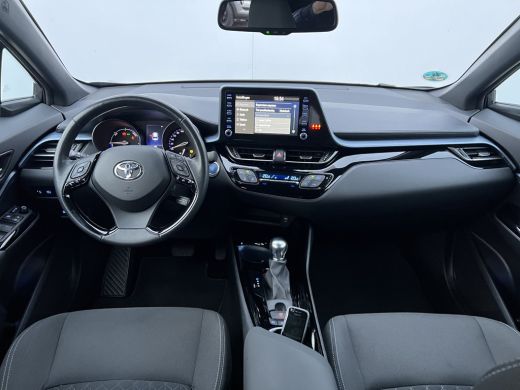 Toyota C-HR 2.0 Hybrid Dynamic | Carplay | LED | Camera | ACC ActivLease financial lease