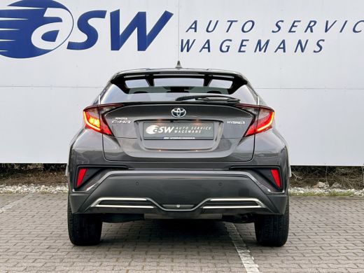 Toyota C-HR 2.0 Hybrid Dynamic | Carplay | LED | Camera | ACC ActivLease financial lease