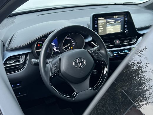 Toyota C-HR 2.0 Hybrid Dynamic | Carplay | LED | Camera | ACC ActivLease financial lease
