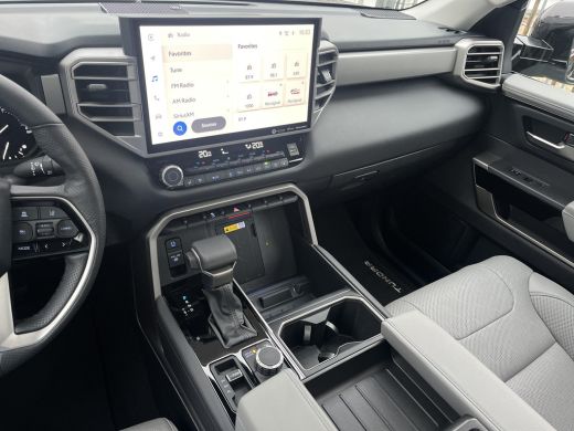 Toyota Tundra 3.5 V6 Limited Crew Cab | 06-10141018 Voor meer informatie ActivLease financial lease