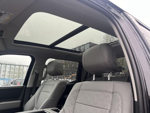 Toyota Tundra 3.5 V6 Limited Crew Cab | 06-10141018 Voor meer informatie ActivLease financial lease